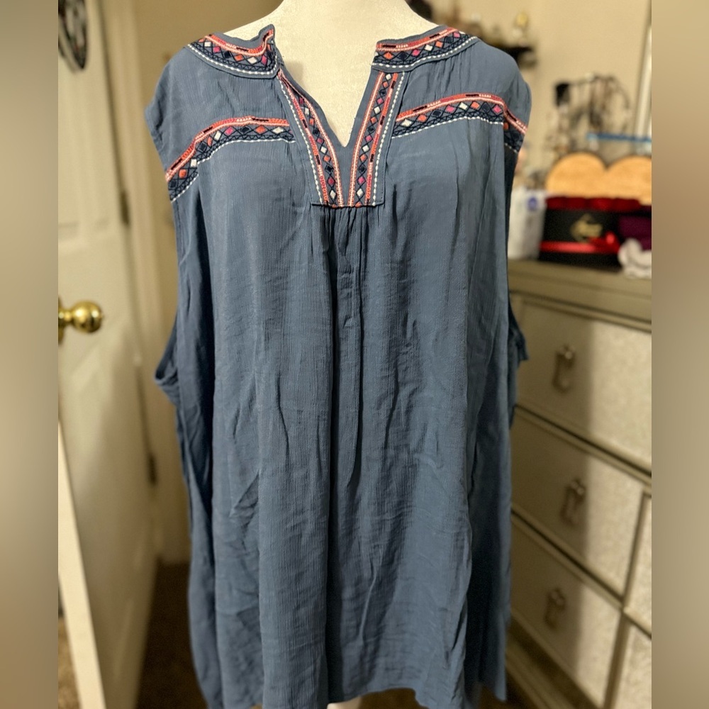 Whispers blue tunic‎